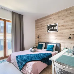Pawia Deluxe Hotel apartamentowy