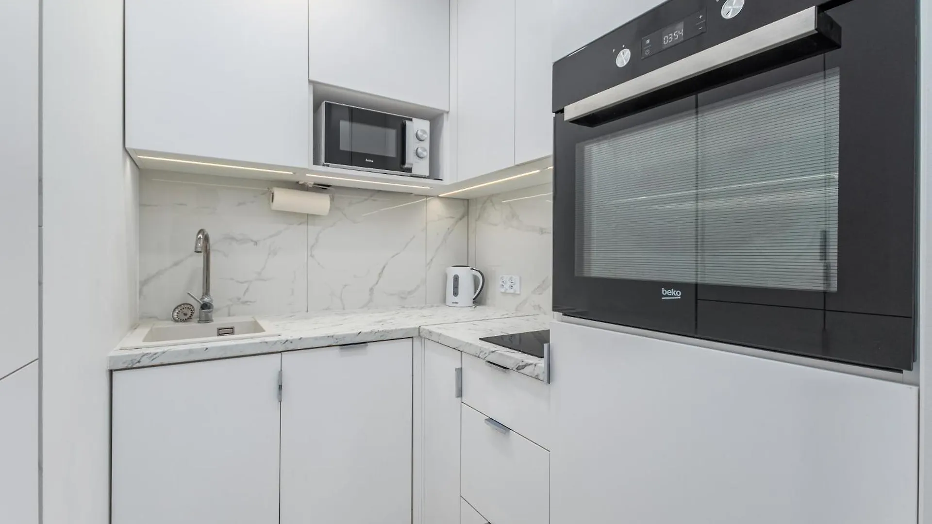 Apartment Jana Pawla II 20 A By Homeprime Warsaw