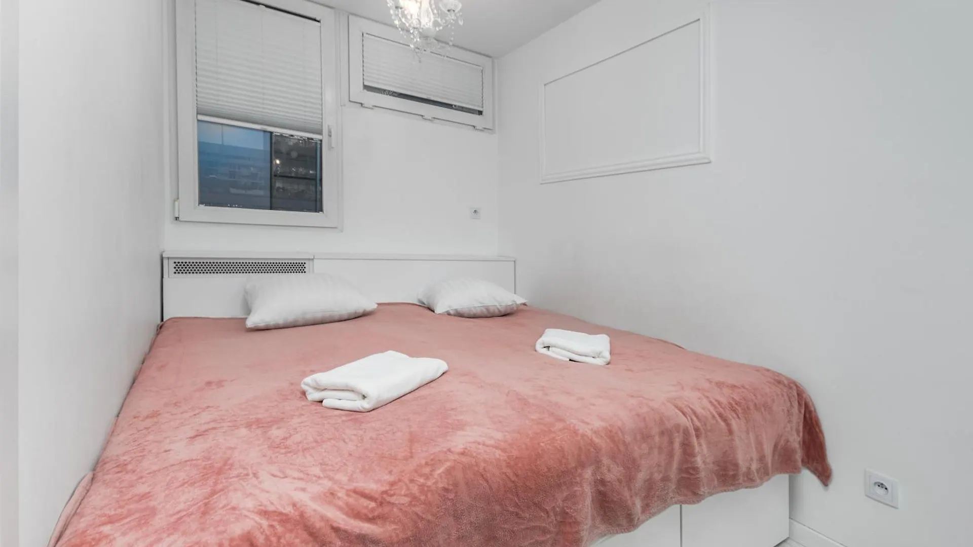 Apartament Jana Pawła II 20  Warszawa